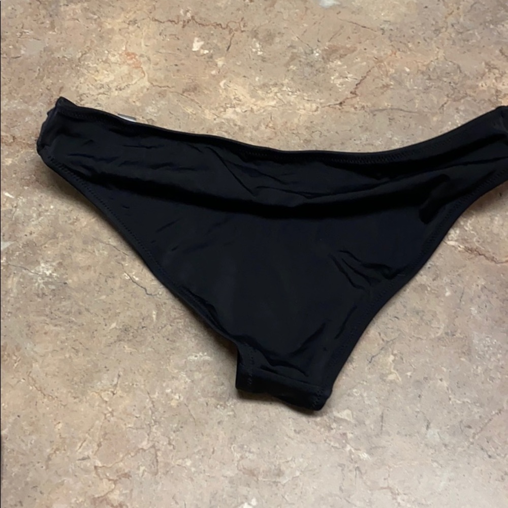 Shade and Shore Black bikini bottoms small